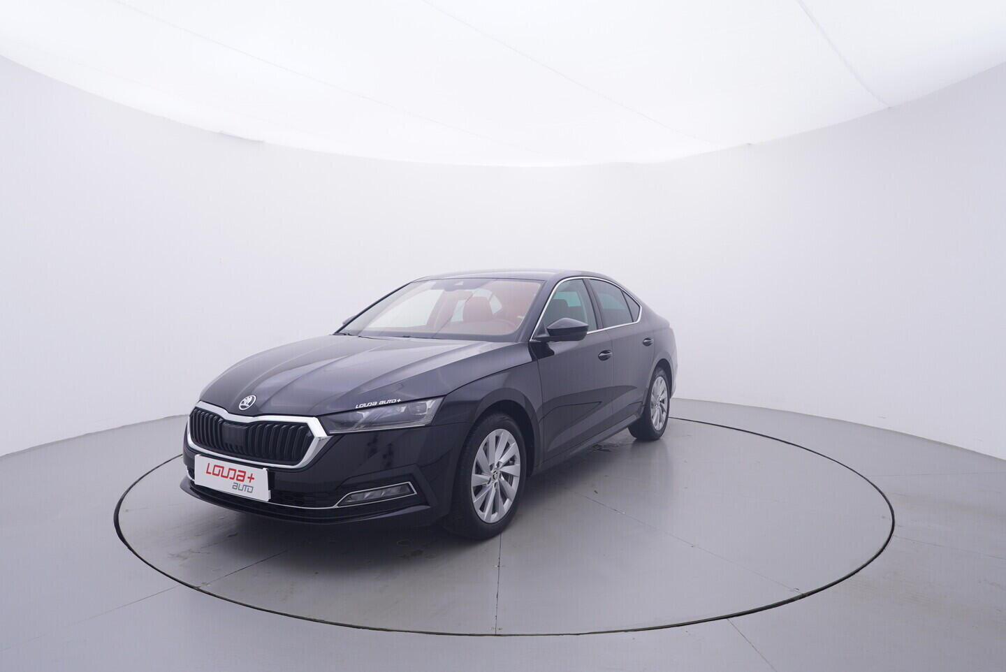 OV190V11320_10.webp_OCTAVIA Style 2.0 TDI 85 kW automat, DPH