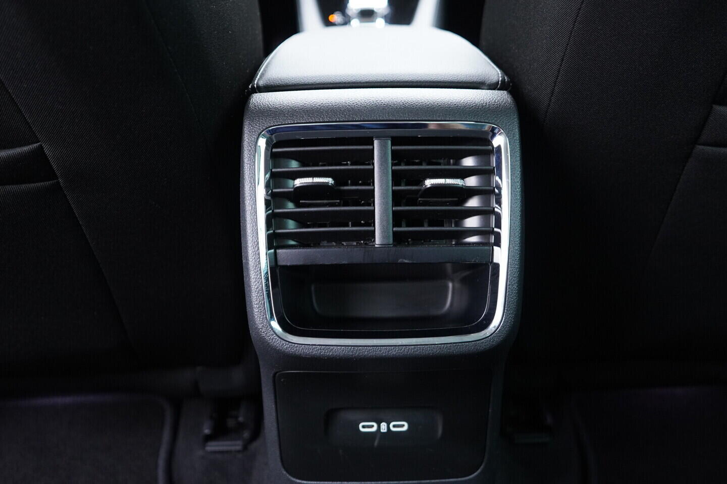 OV190V11320_35.webp_OCTAVIA Style 2.0 TDI 85 kW automat, DPH