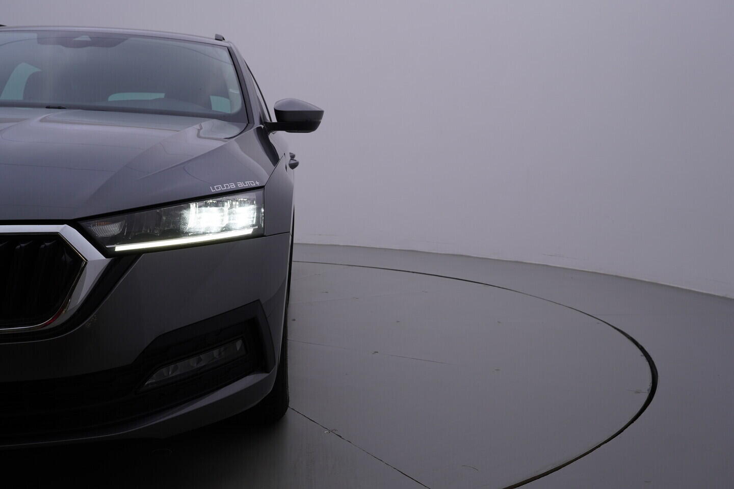 OV190V11321_39.webp_OCTAVIA Ambition 2.0 TDI 85 kW manuál, DPH
