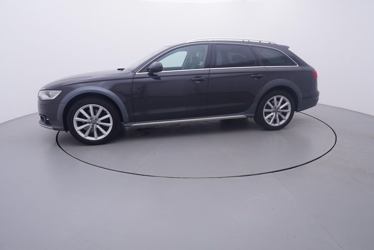 OV190V11323_11.webp_A6 ALLROAD QUATTRO  3.0 TDI 180 kW automat