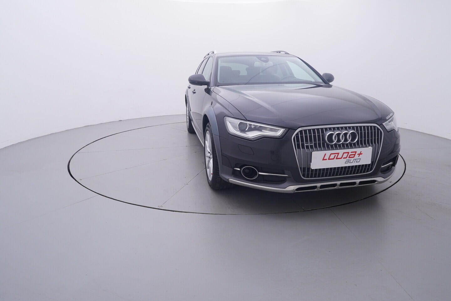 OV190V11323_17.webp_A6 ALLROAD QUATTRO  3.0 TDI 180 kW automat