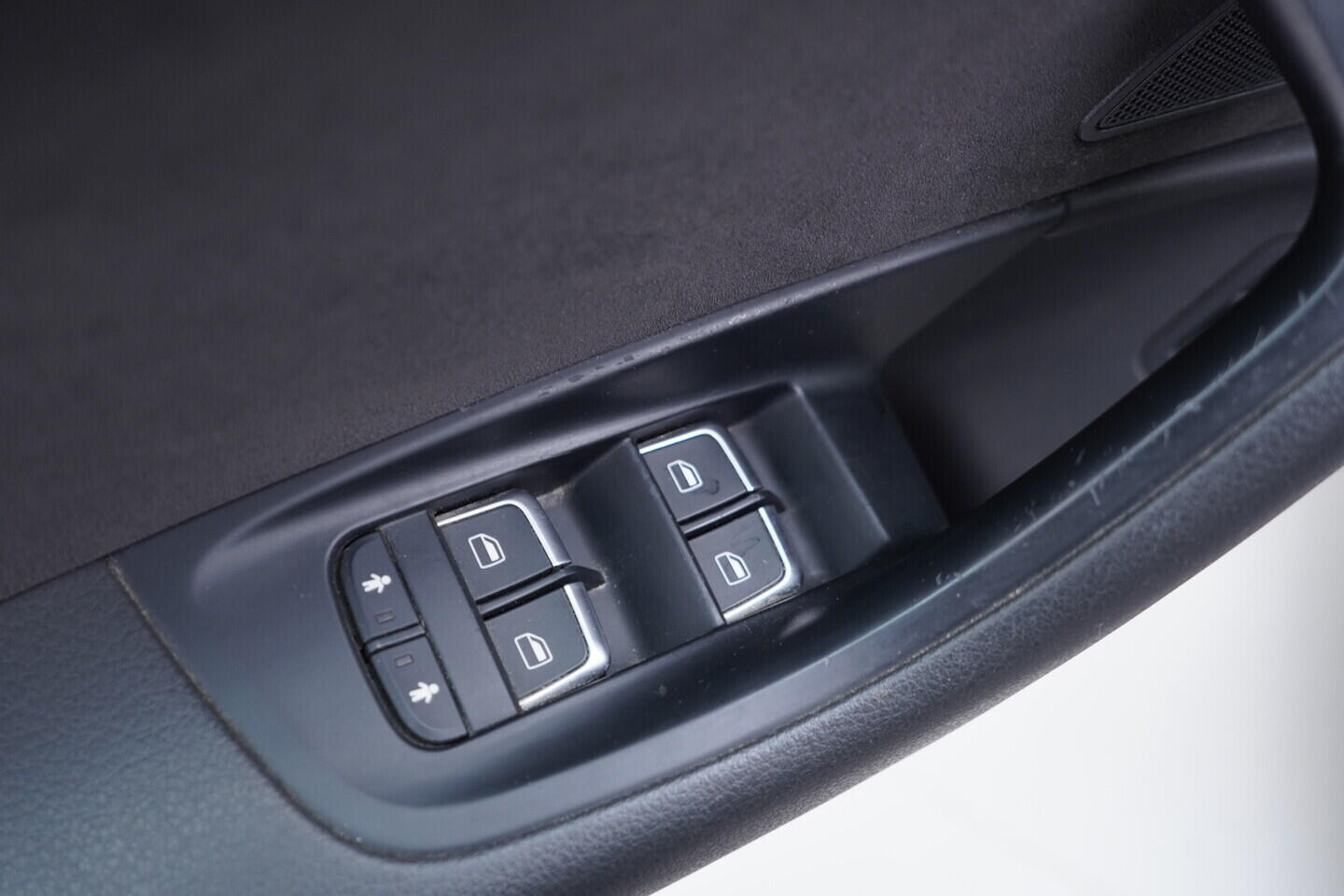 OV190V11323_21.webp_A6 ALLROAD QUATTRO  3.0 TDI 180 kW automat