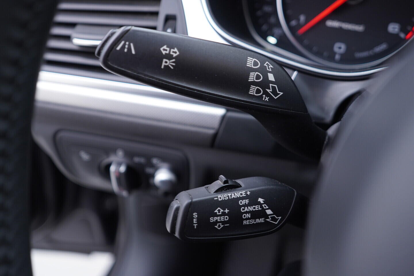 OV190V11323_25.webp_A6 ALLROAD QUATTRO  3.0 TDI 180 kW automat