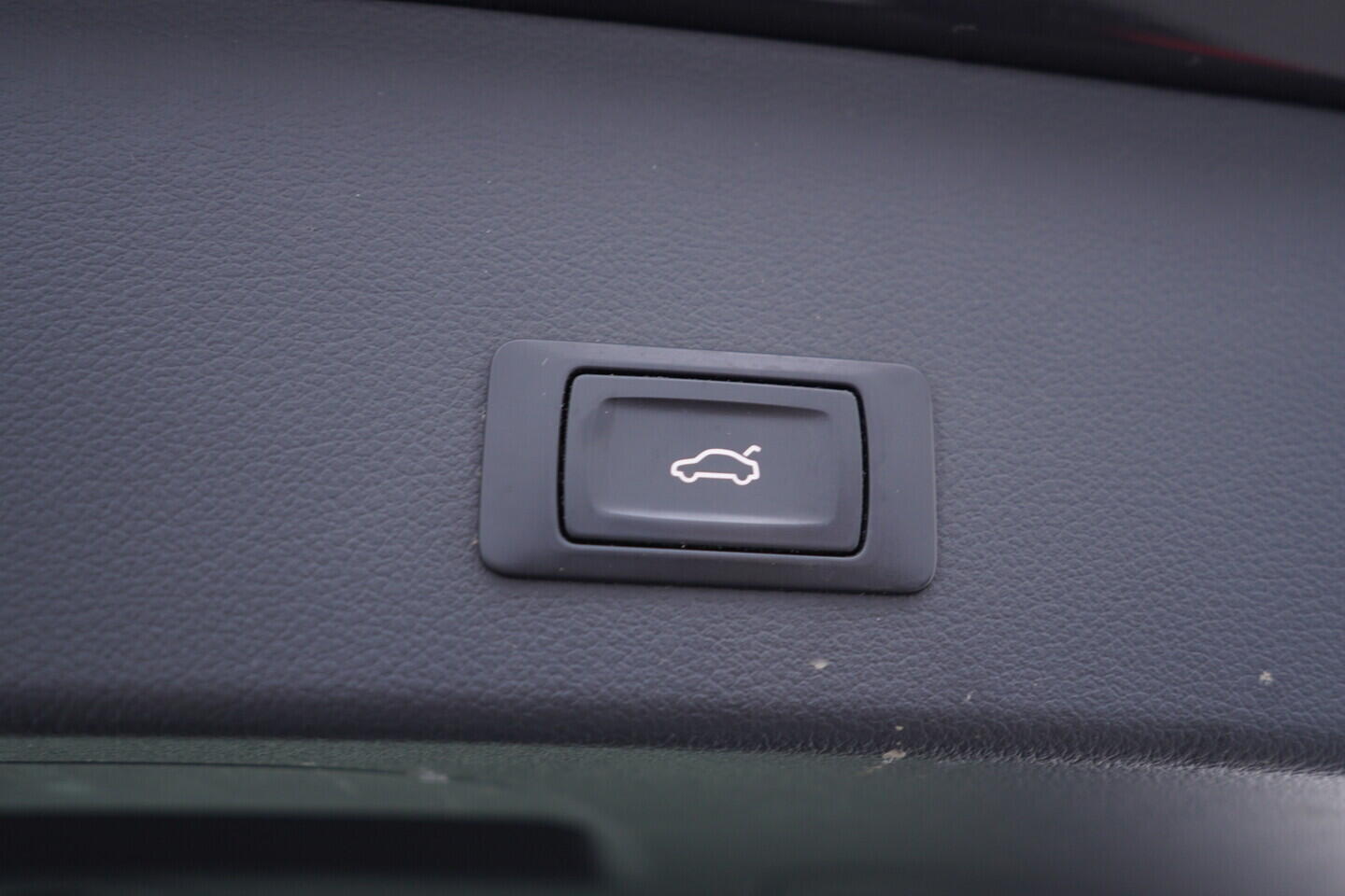 OV190V11323_42.webp_A6 ALLROAD QUATTRO  3.0 TDI 180 kW automat