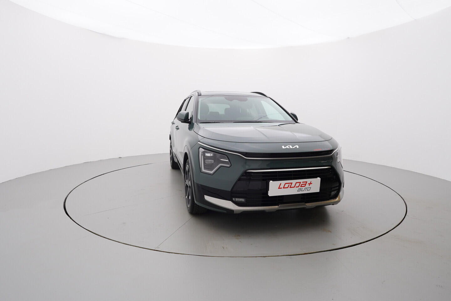 OV190V11324_17.webp_NIRO Premium 1.6 hybrid 77 kW automat