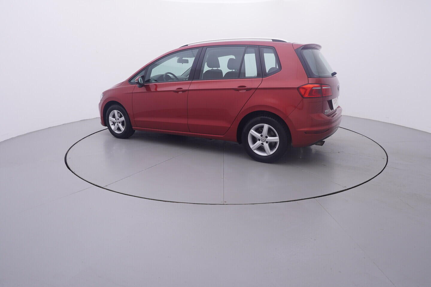 OV190V11325_12.webp_GOLF SPORTSVAN Comfortline 1.2 TSI 81 kW manuál