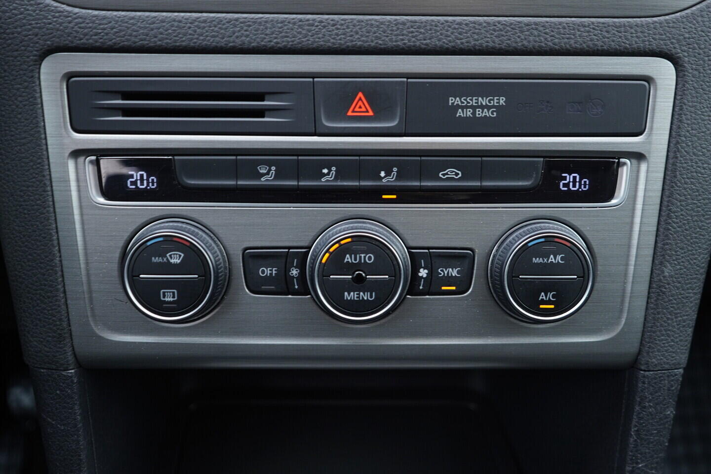 OV190V11325_30.webp_GOLF SPORTSVAN Comfortline 1.2 TSI 81 kW manuál