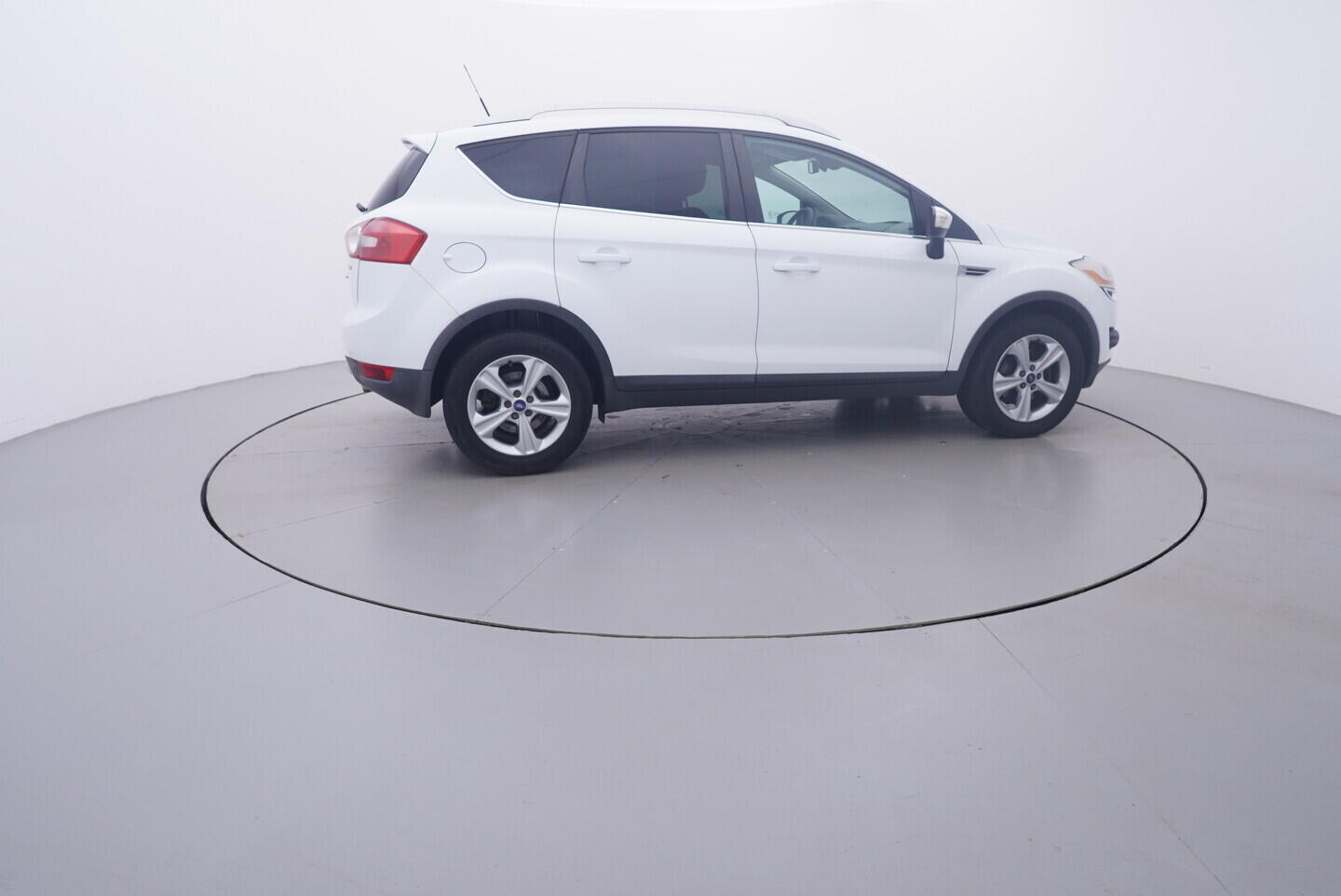 OV190V11330_11.webp_KUGA  2.0 TDCi 110 kW manuál