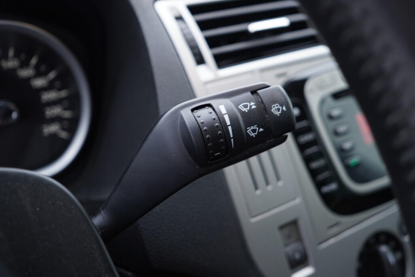 OV190V11330_24.webp_KUGA  2.0 TDCi 110 kW manuál