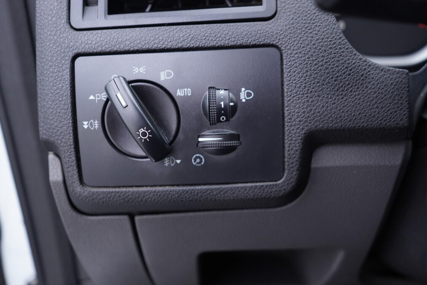 OV190V11330_25.webp_KUGA  2.0 TDCi 110 kW manuál