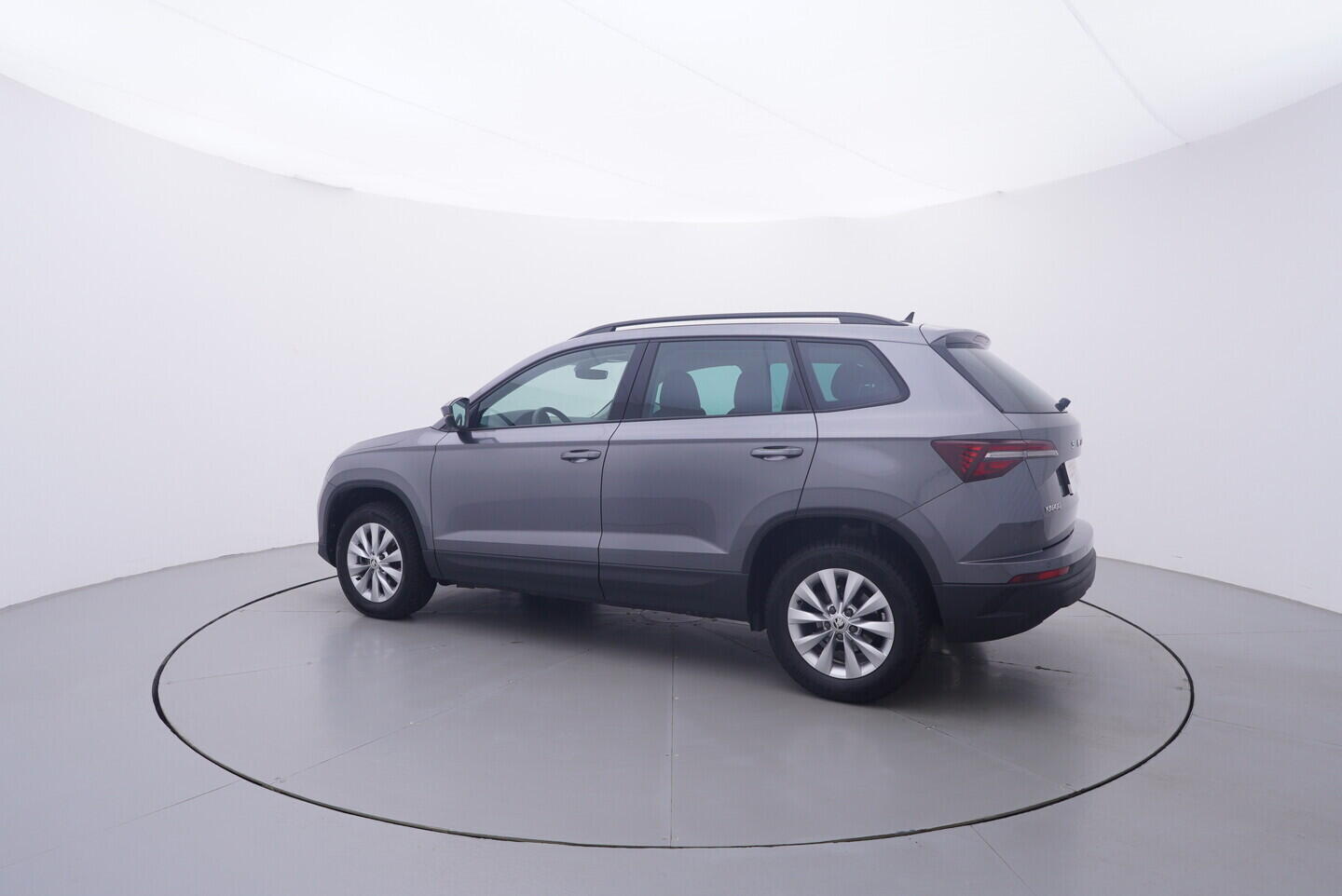 OV190V11333_12.webp_KAROQ Fresh II. 1.5 TSI 110 kW manuál, DPH