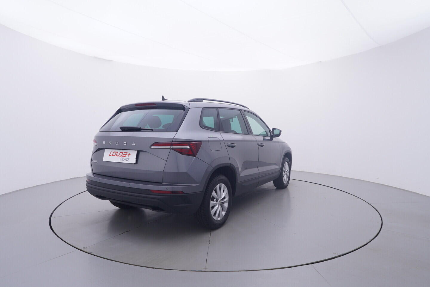 OV190V11333_14.webp_KAROQ Fresh II. 1.5 TSI 110 kW manuál, DPH