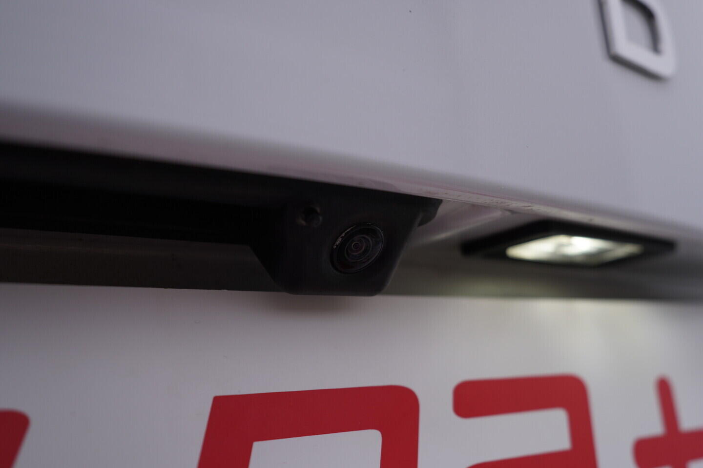OV190V11334_42.webp_KAROQ Fresh II. 1.5 TSI 110 kW manuál, DPH