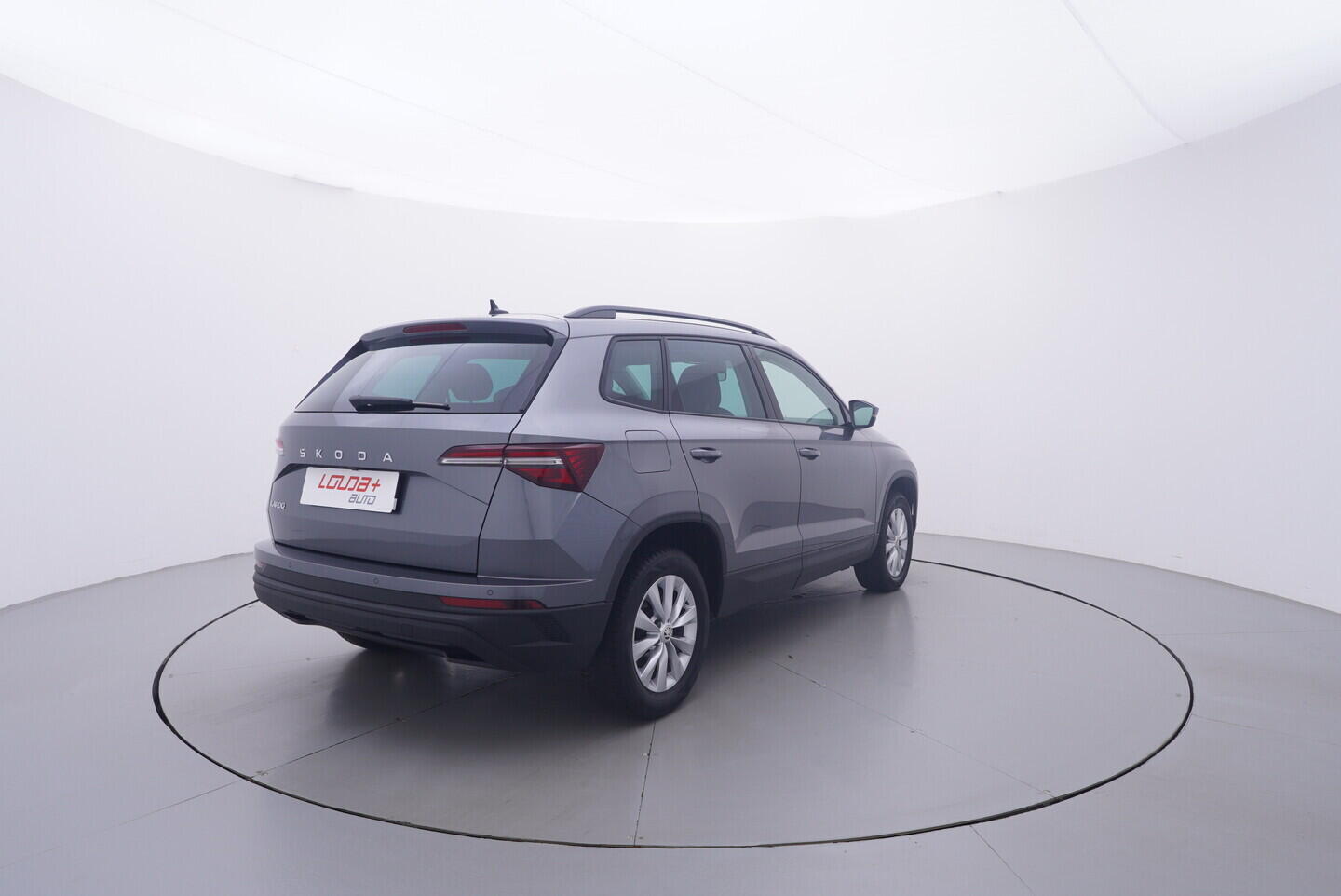 OV190V11335_14.webp_KAROQ Fresh II. 1.5 TSI 110 kW manuál, DPH