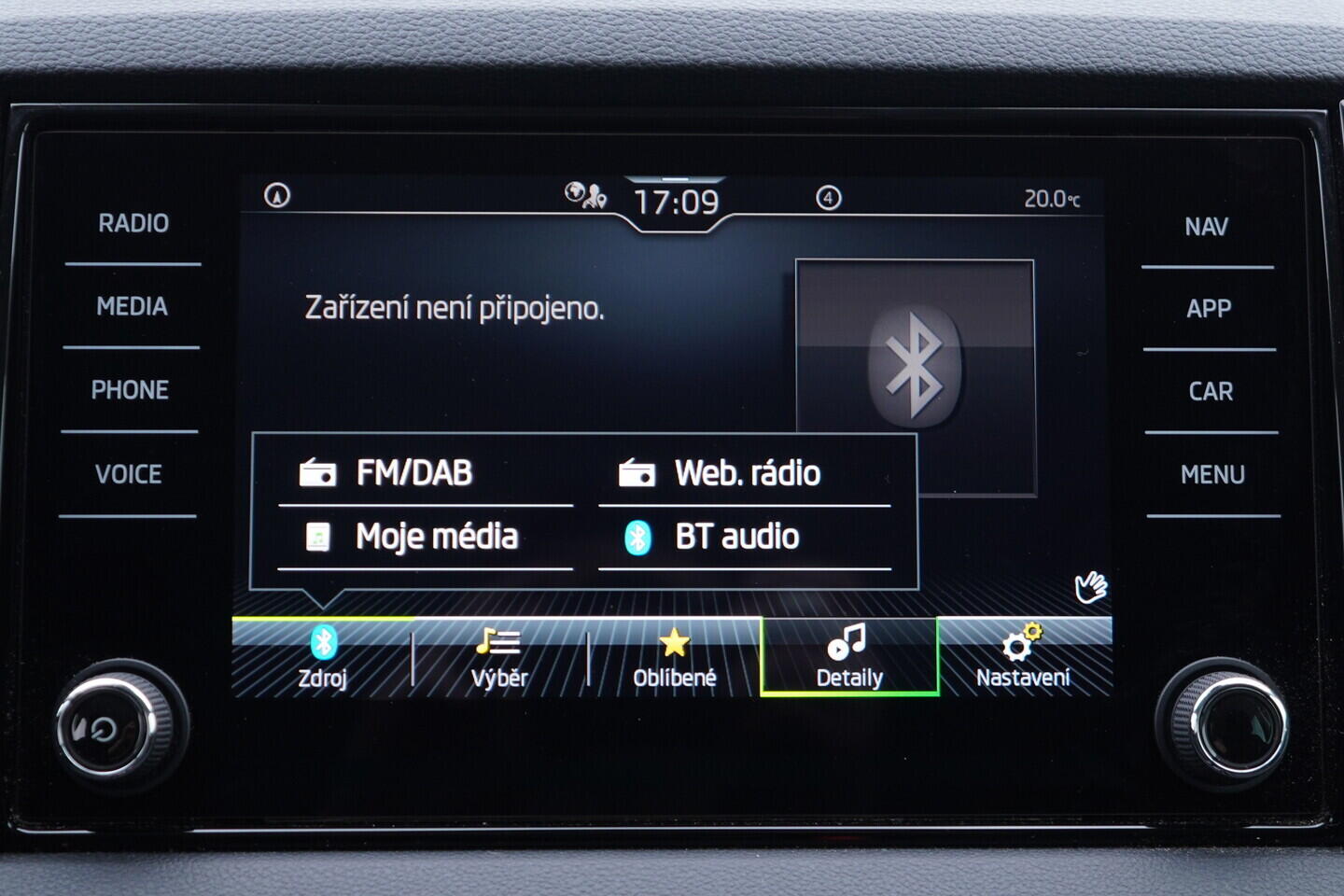 OV190V11335_30.webp_KAROQ Fresh II. 1.5 TSI 110 kW manuál, DPH