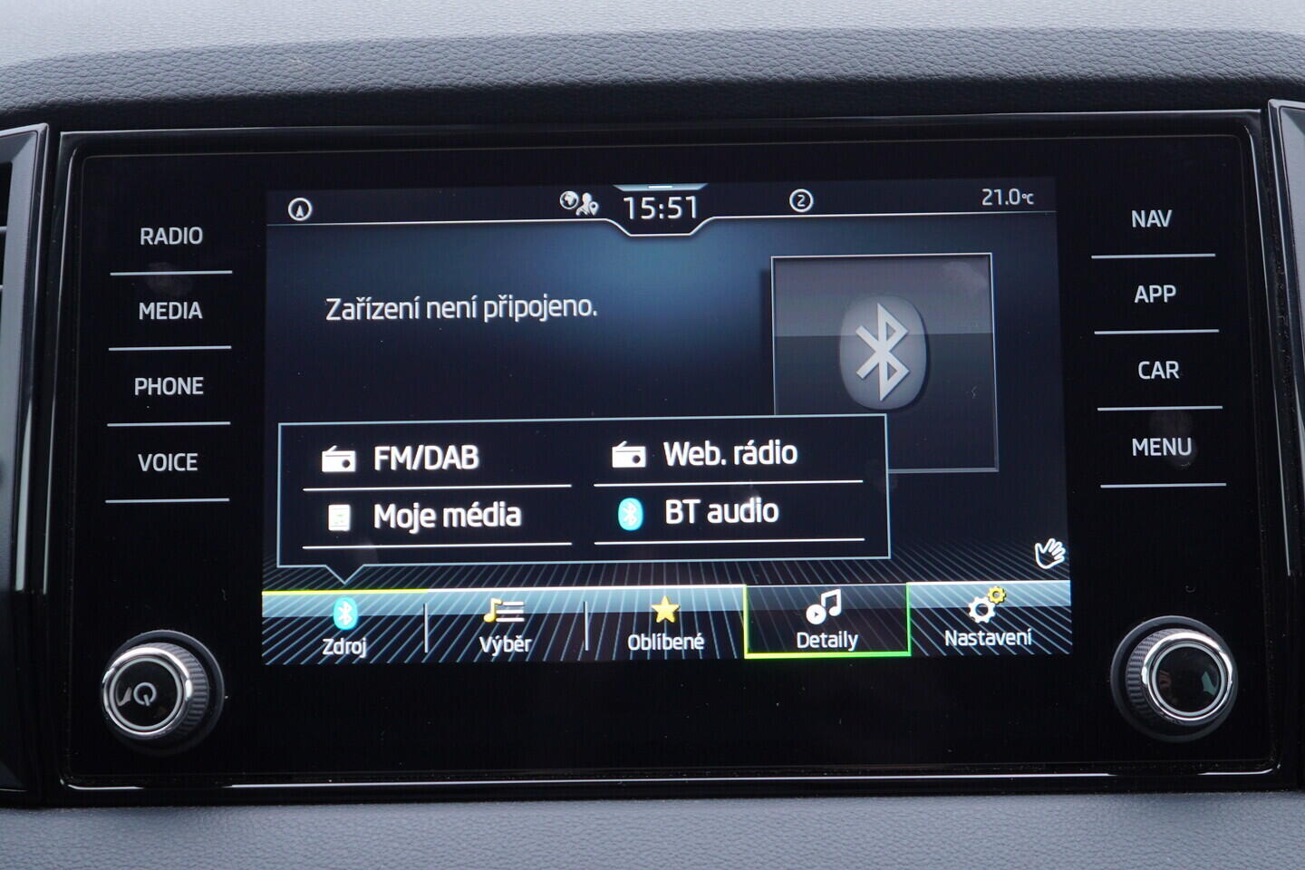 OV190V11350_30.webp_KAROQ Fresh II. 1.5 TSI 110 kW manuál, DPH