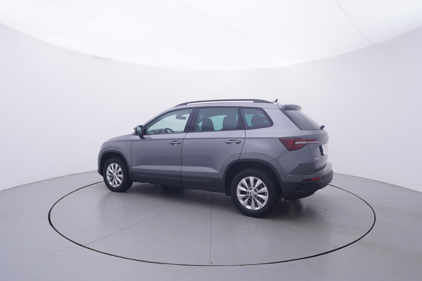 OV190V11353_12.webp_KAROQ Fresh II. 1.5 TSI 110 kW manuál, DPH