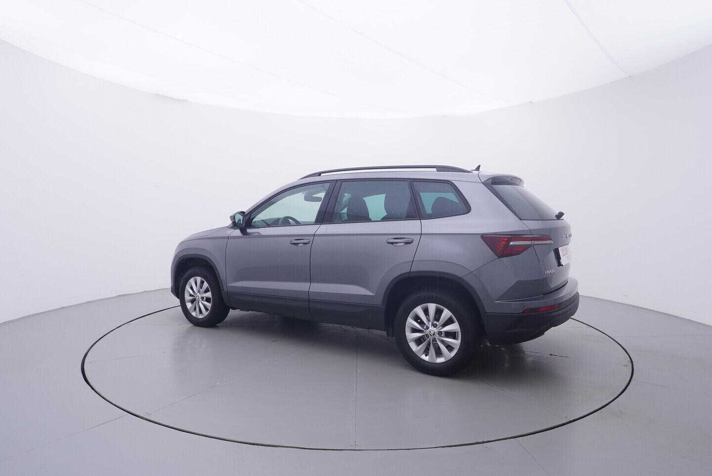 OV190V11356_12.webp_KAROQ Fresh II. 1.5 TSI 110 kW manuál, DPH