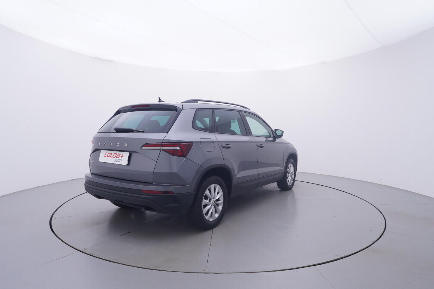 OV190V11356_14.webp_KAROQ Fresh II. 1.5 TSI 110 kW manuál, DPH