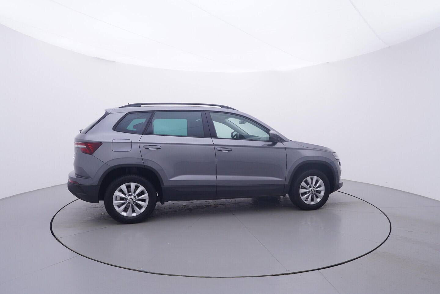 OV190V11360_15.webp_KAROQ Fresh II. 1.5 TSI 110 kW manuál, DPH