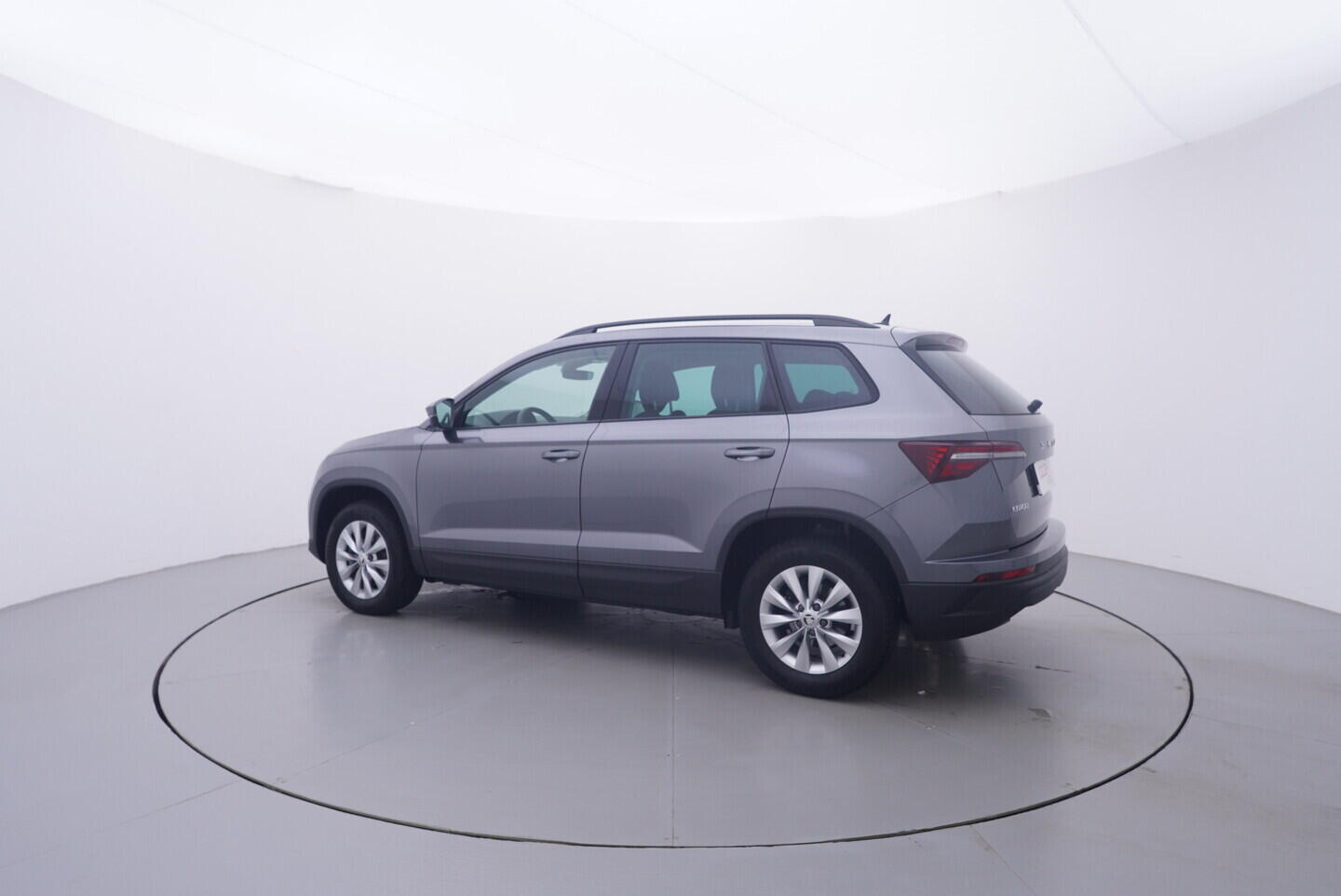 OV190V11363_12.webp_KAROQ Fresh II. 1.5 TSI 110 kW manuál, DPH