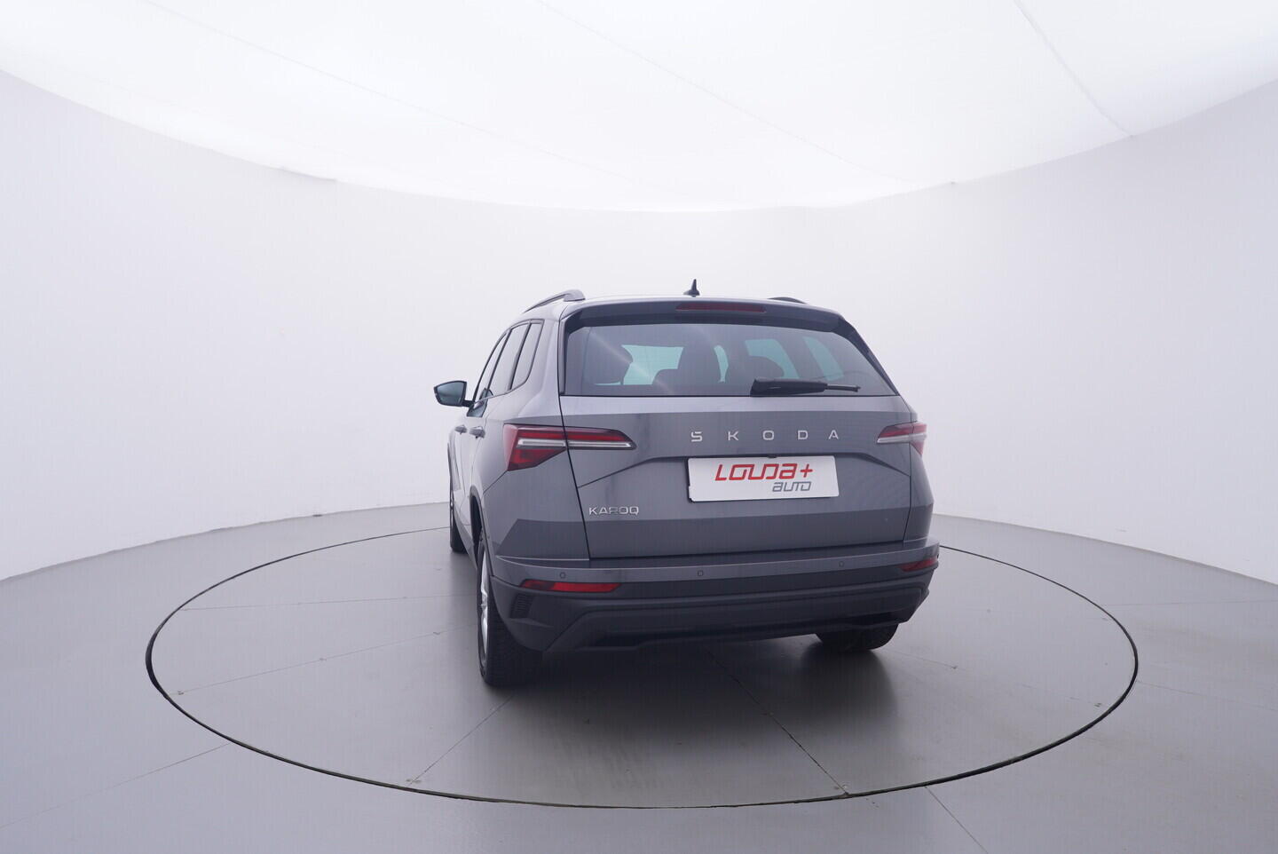 OV190V11364_17.webp_KAROQ Fresh II. 1.5 TSI 110 kW manuál, DPH