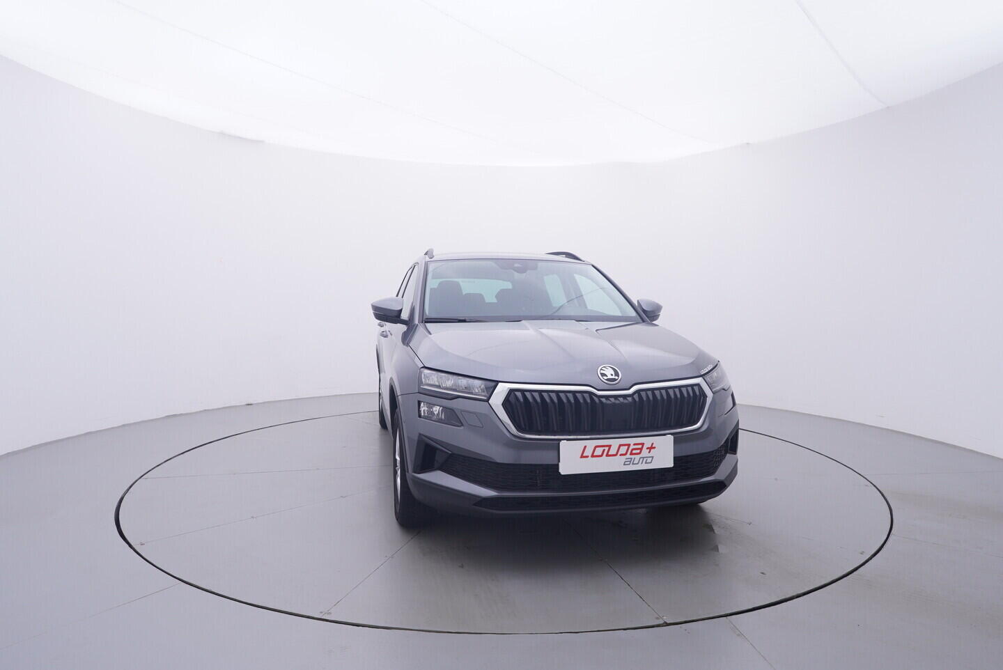 OV190V11373_17.webp_KAROQ Fresh II. 1.5 TSI 110 kW manuál, DPH