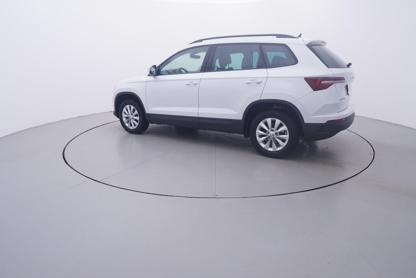 OV190V11374_12.webp_KAROQ Fresh II. 1.5 TSI 110 kW manuál, DPH