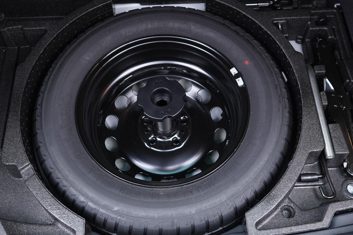 OV190V11374_38.webp_KAROQ Fresh II. 1.5 TSI 110 kW manuál, DPH