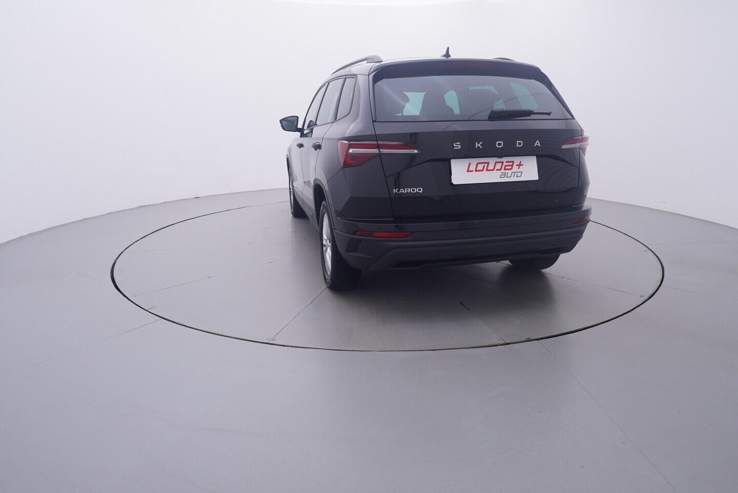 OV190V11375_13.webp_KAROQ Fresh II. 1.5 TSI 110 kW manuál, DPH