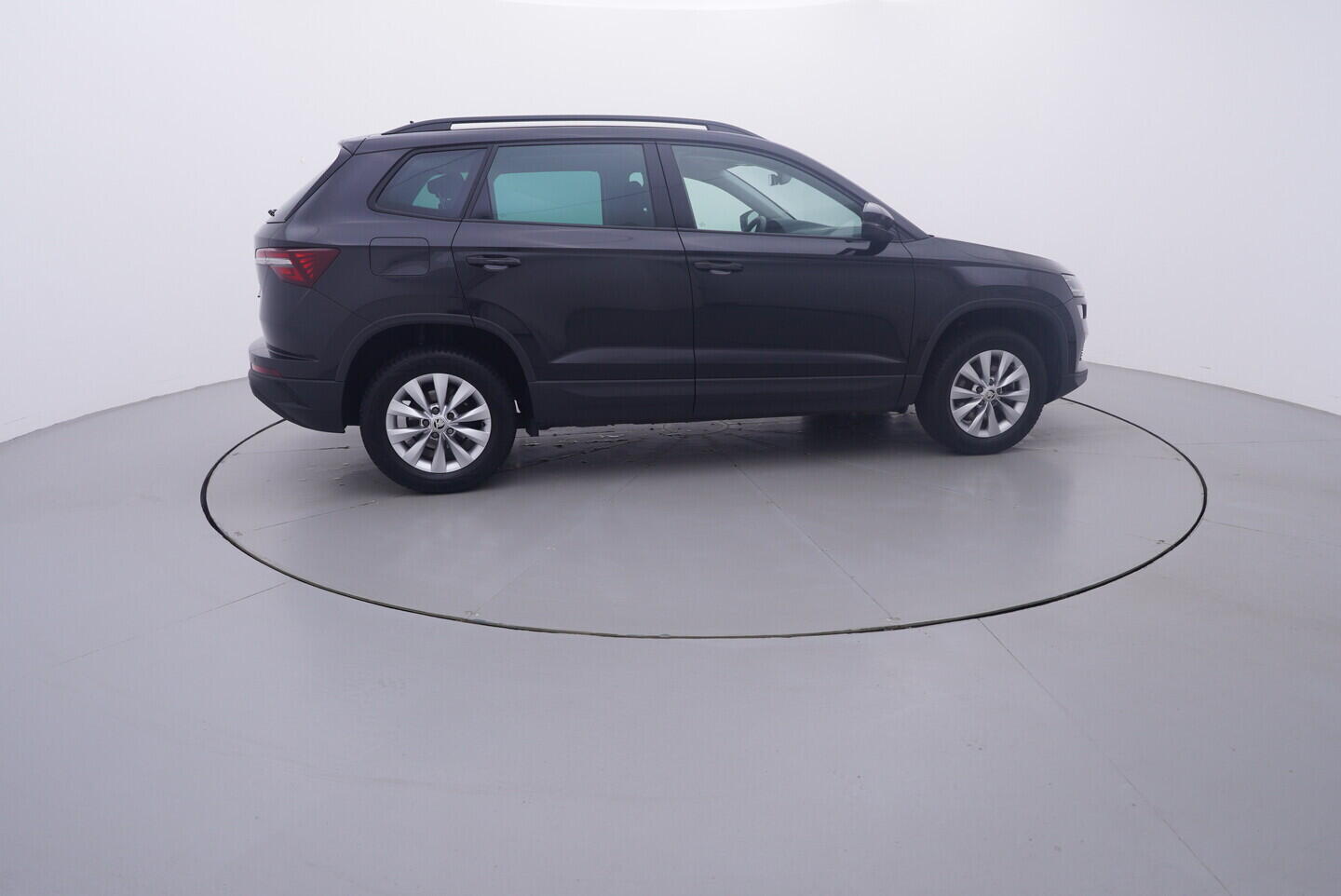 OV190V11375_15.webp_KAROQ Fresh II. 1.5 TSI 110 kW manuál, DPH