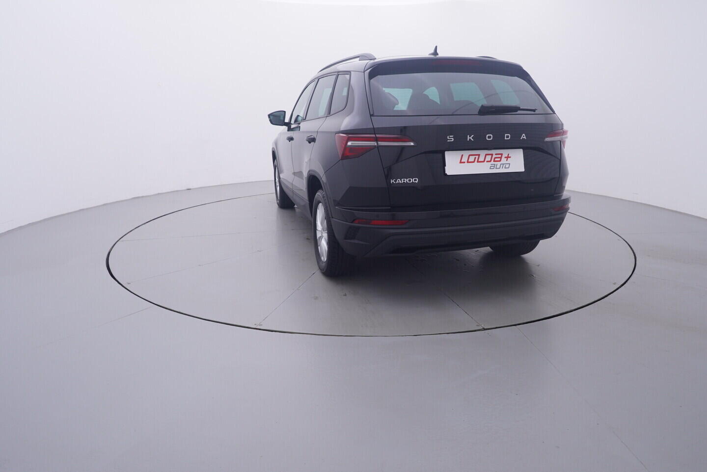 OV190V11376_13.webp_KAROQ Fresh II. 1.5 TSI 110 kW manuál, DPH