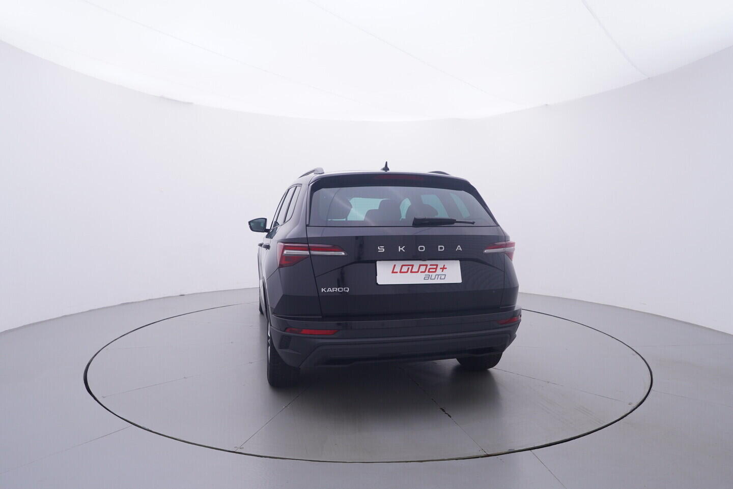 OV190V11377_17.webp_KAROQ Fresh II. 1.5 TSI 110 kW manuál, DPH