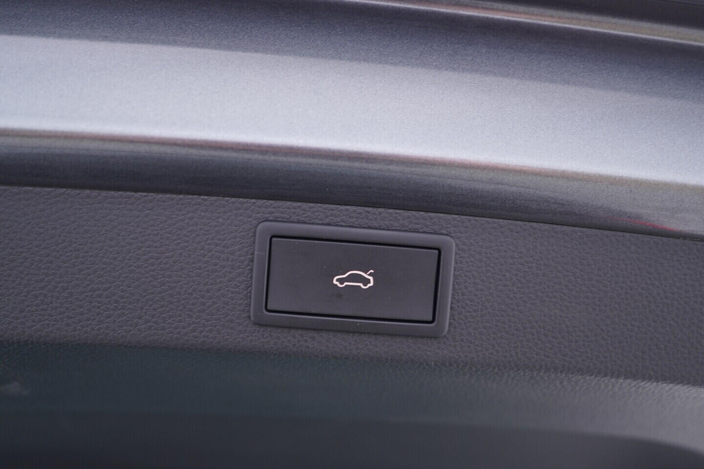 OV190V11383_38.webp_KAROQ Fresh II. 1.5 TSI 110 kW automat, DPH