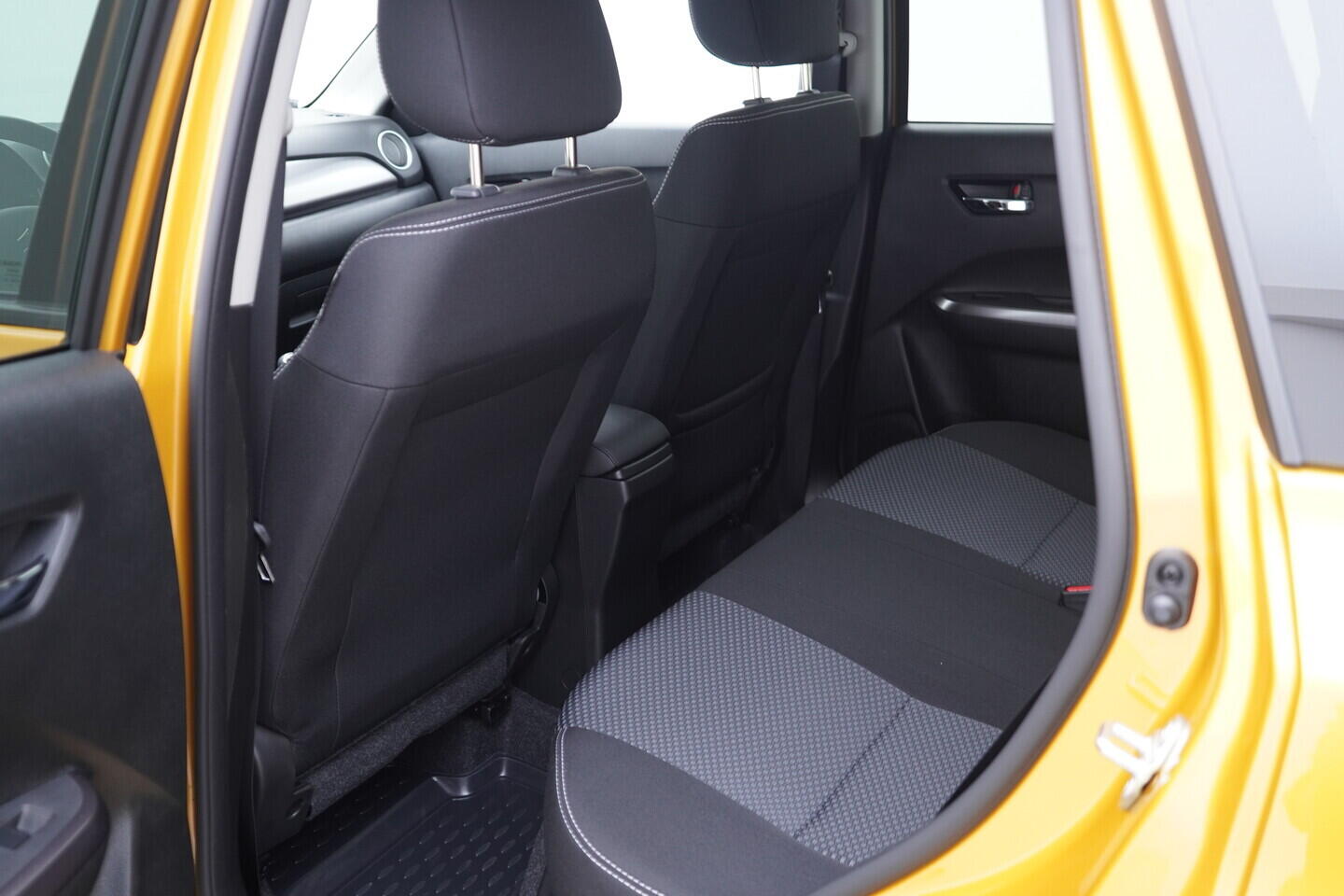 OV190V11392_35.webp_VITARA Premium 1.4 BoosterJet 95 kW manuál