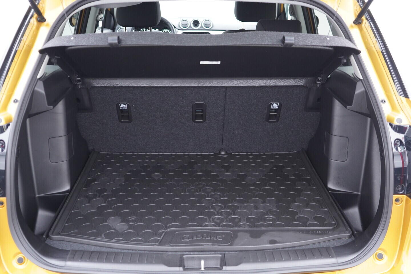 OV190V11392_37.webp_VITARA Premium 1.4 BoosterJet 95 kW manuál