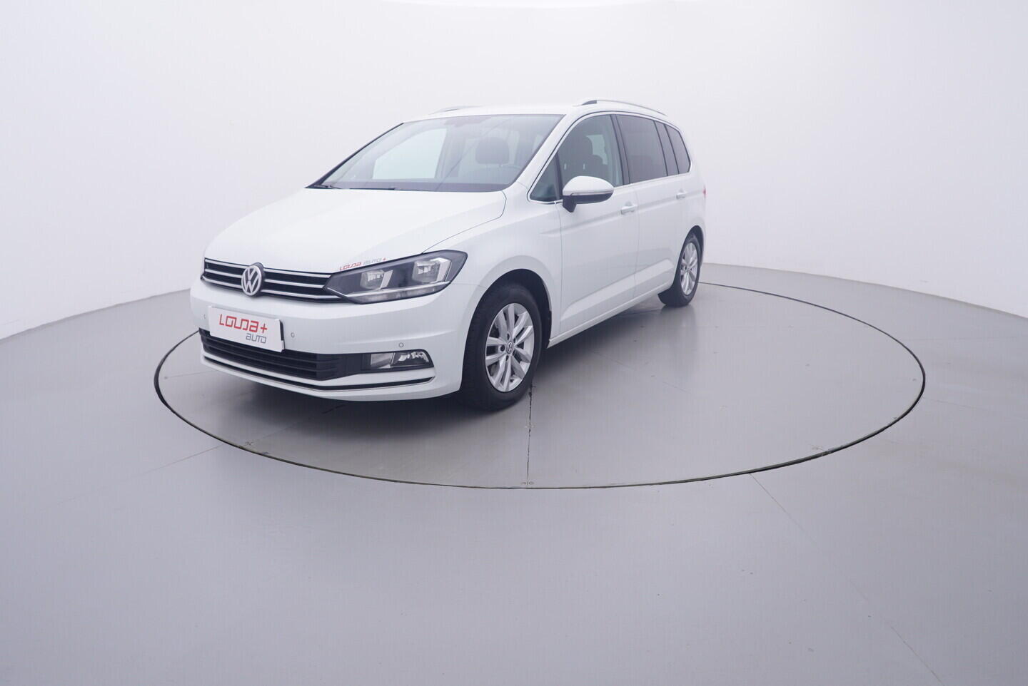 OV190V11394_10.webp_TOURAN  1.4 TSI 110 kW automat
