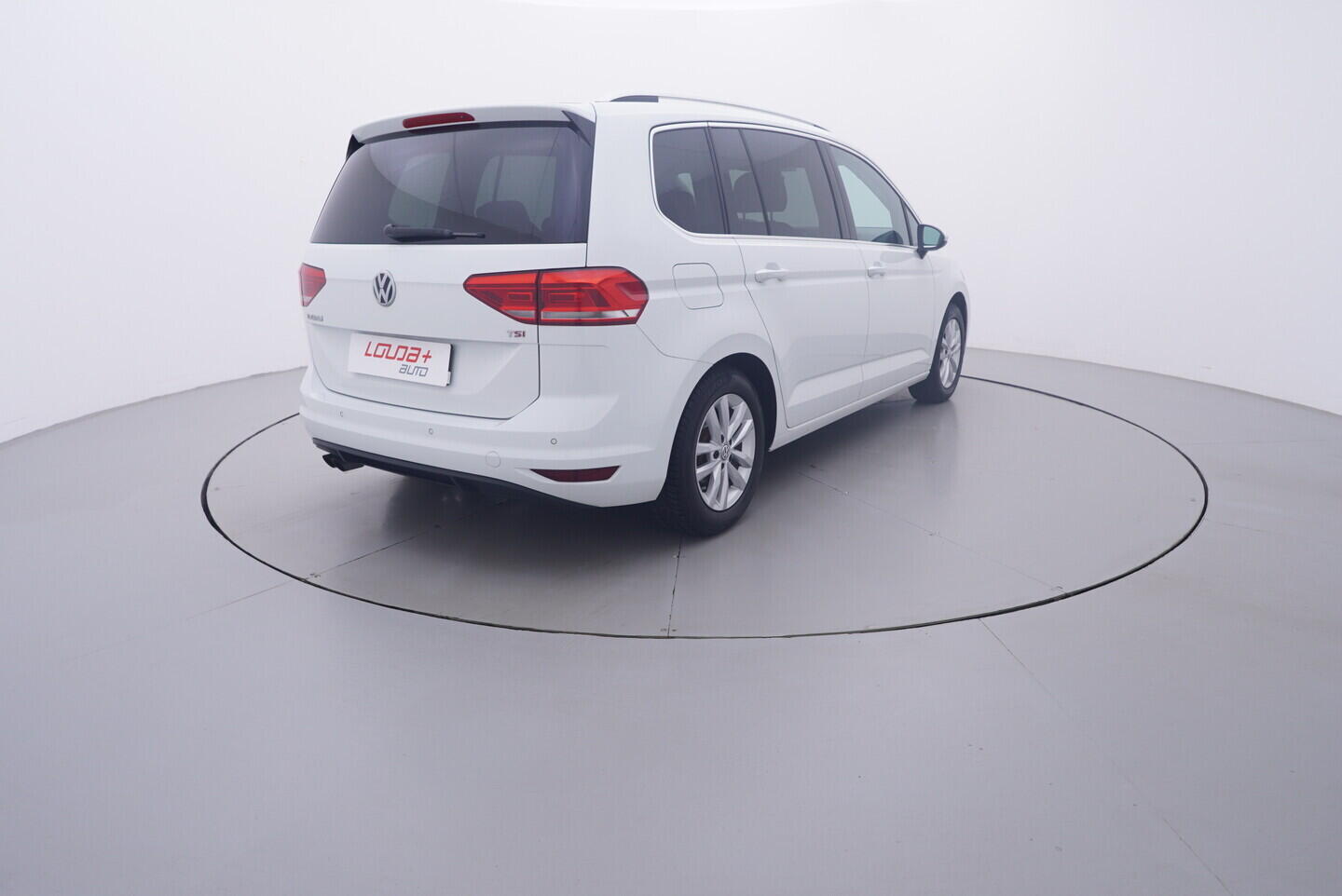 OV190V11394_14.webp_TOURAN  1.4 TSI 110 kW automat
