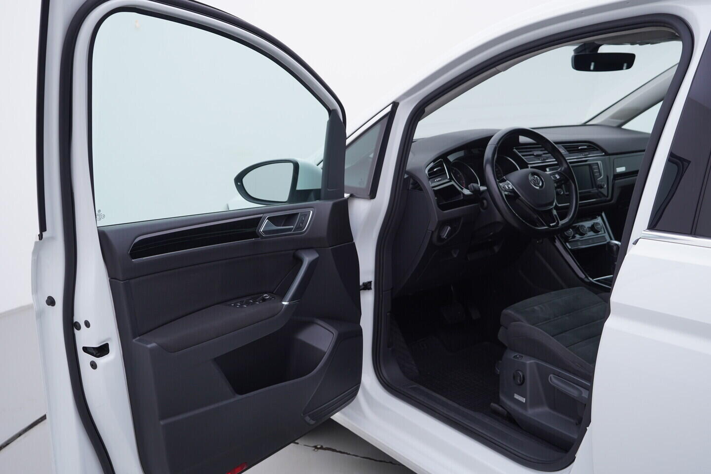 OV190V11394_18.webp_TOURAN  1.4 TSI 110 kW automat