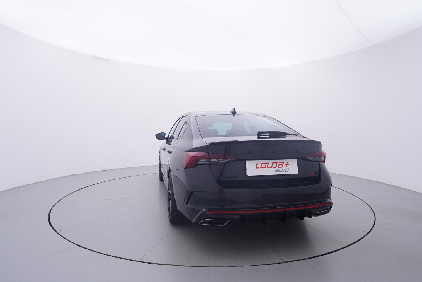 OV190V11417_13.webp_OCTAVIA RS 2.0 TDI 147 kW automat