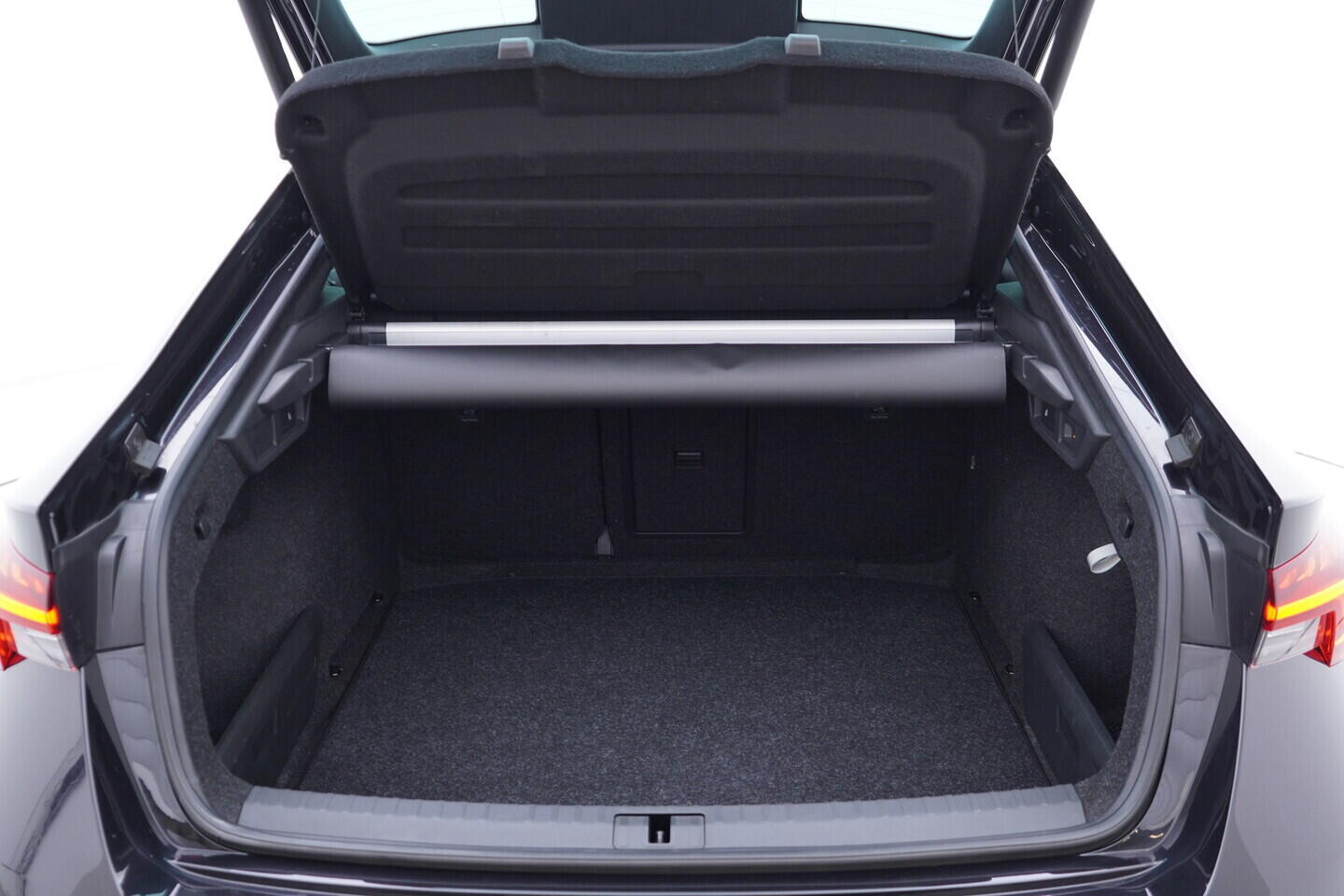 OV190V11417_41.webp_OCTAVIA RS 2.0 TDI 147 kW automat