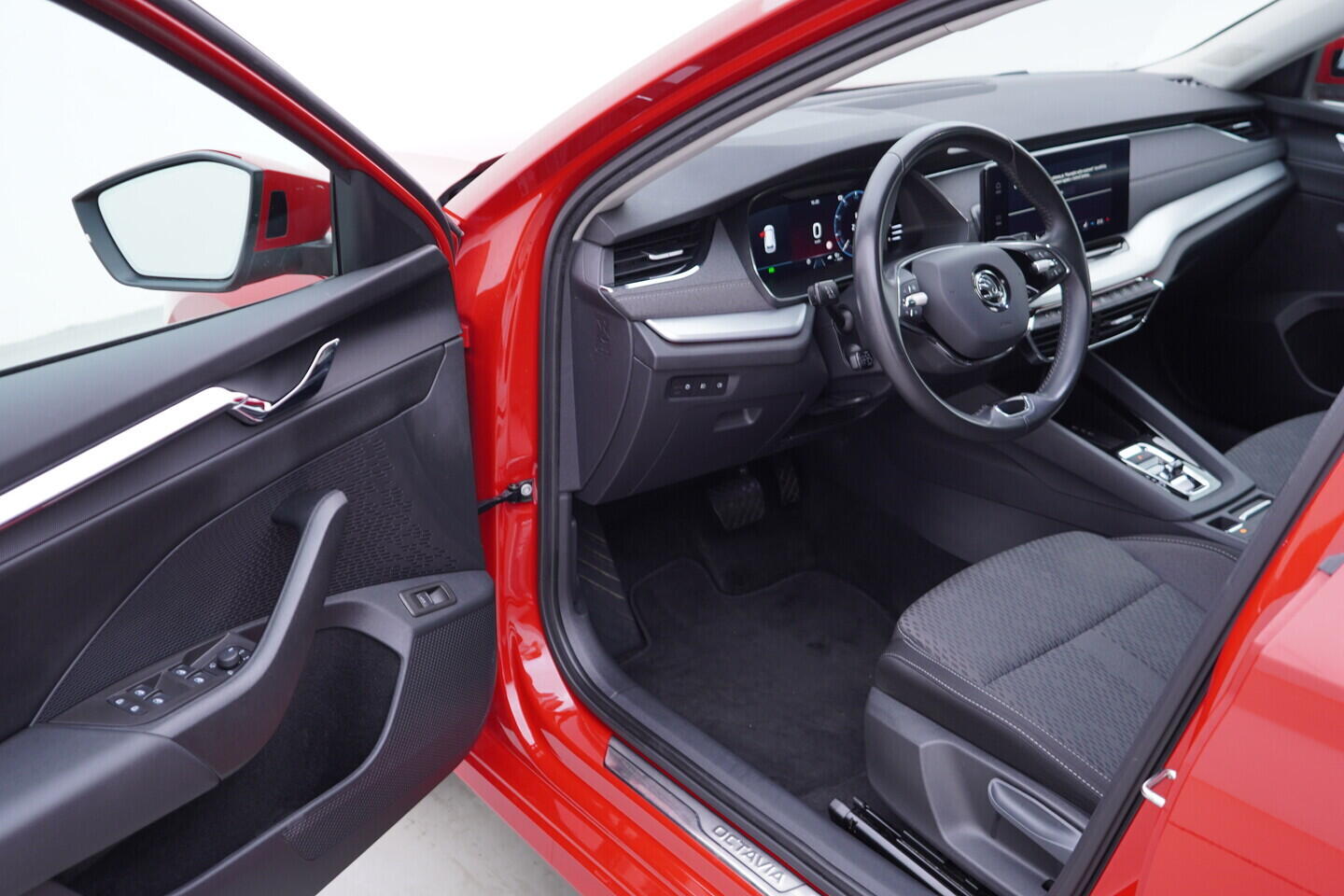 OV190V11429_19.webp_OCTAVIA Style 2.0 TDI 110 kW automat