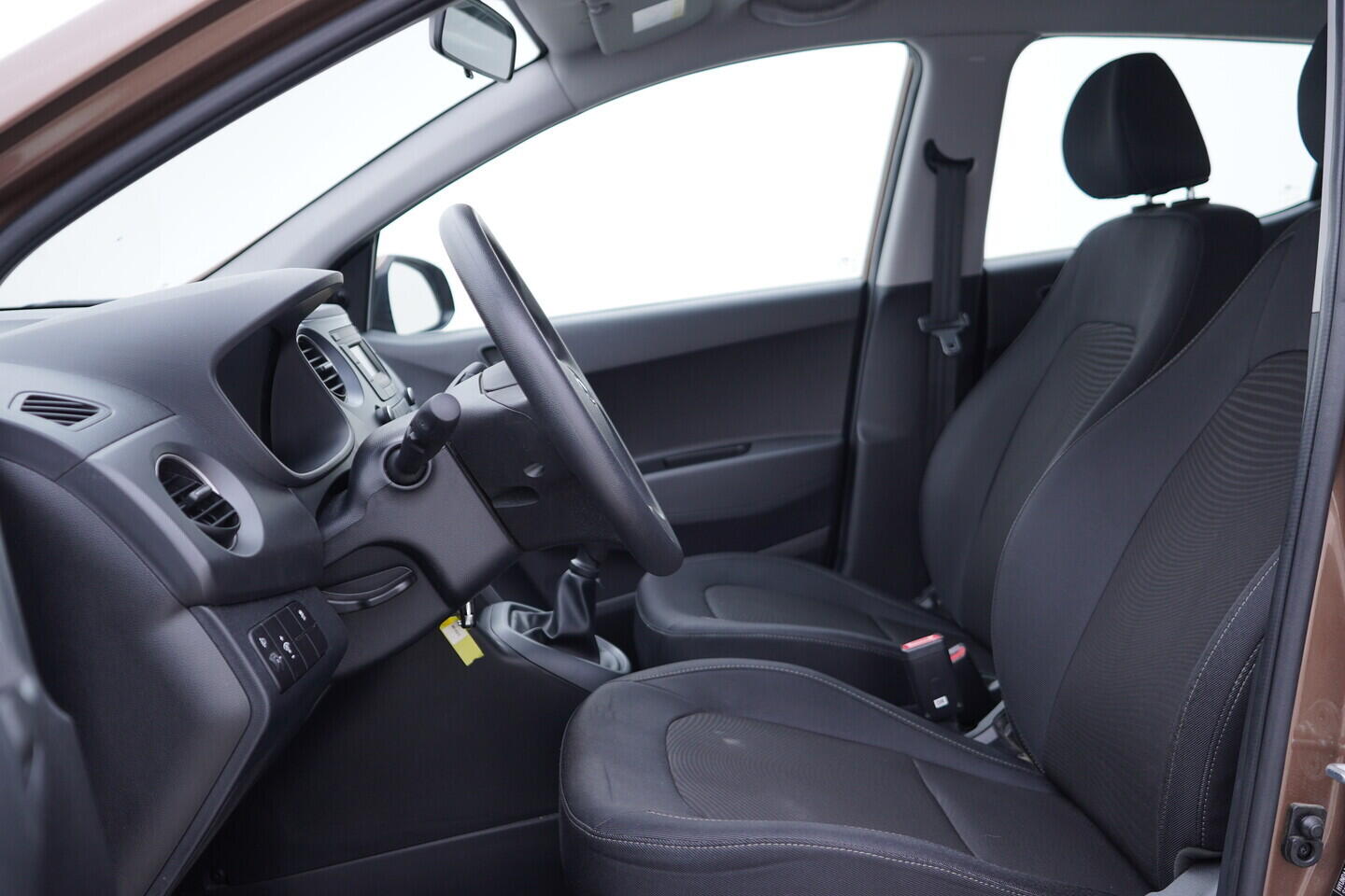 OV190V11441_22.webp_I10 Comfort 1.0 MPI 48 kW manuál