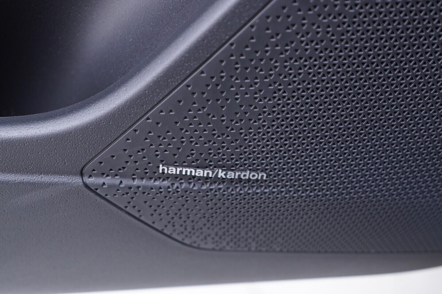 OV190V11448_20.webp_NIRO Premium 1.6 PHEV 135 kW automat