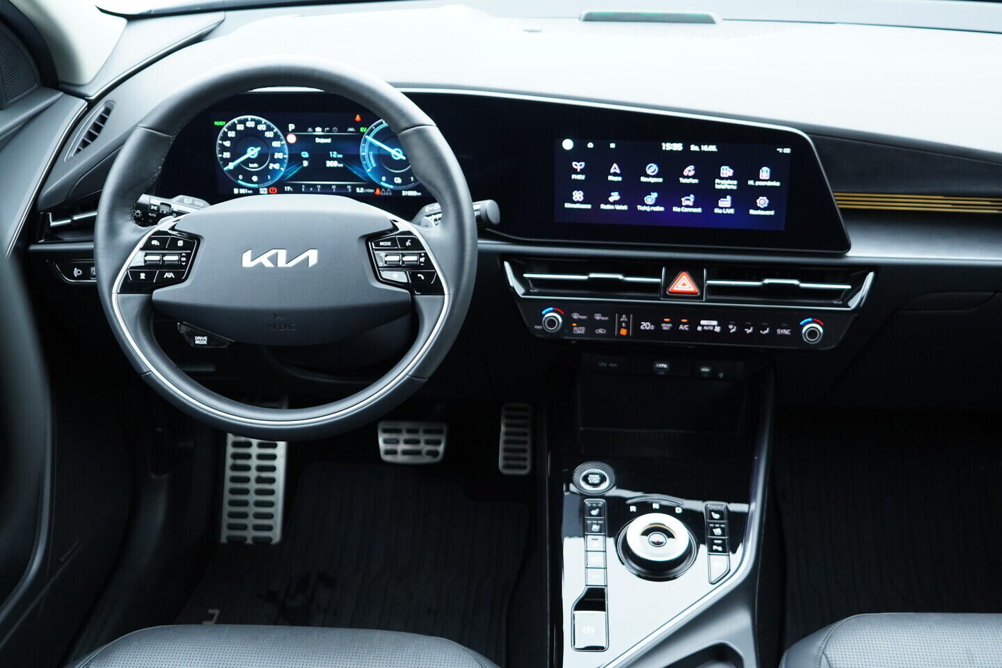 OV190V11448_31.webp_NIRO Premium 1.6 PHEV 135 kW automat