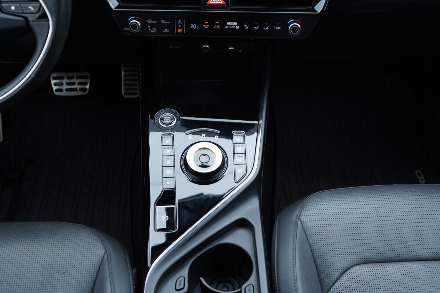 OV190V11448_33.webp_NIRO Premium 1.6 PHEV 135 kW automat