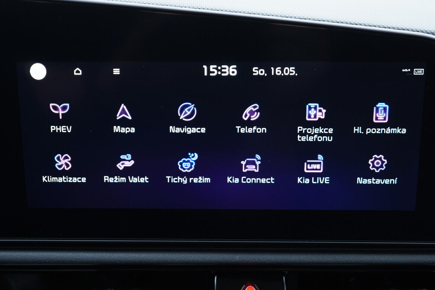OV190V11448_34.webp_NIRO Premium 1.6 PHEV 135 kW automat