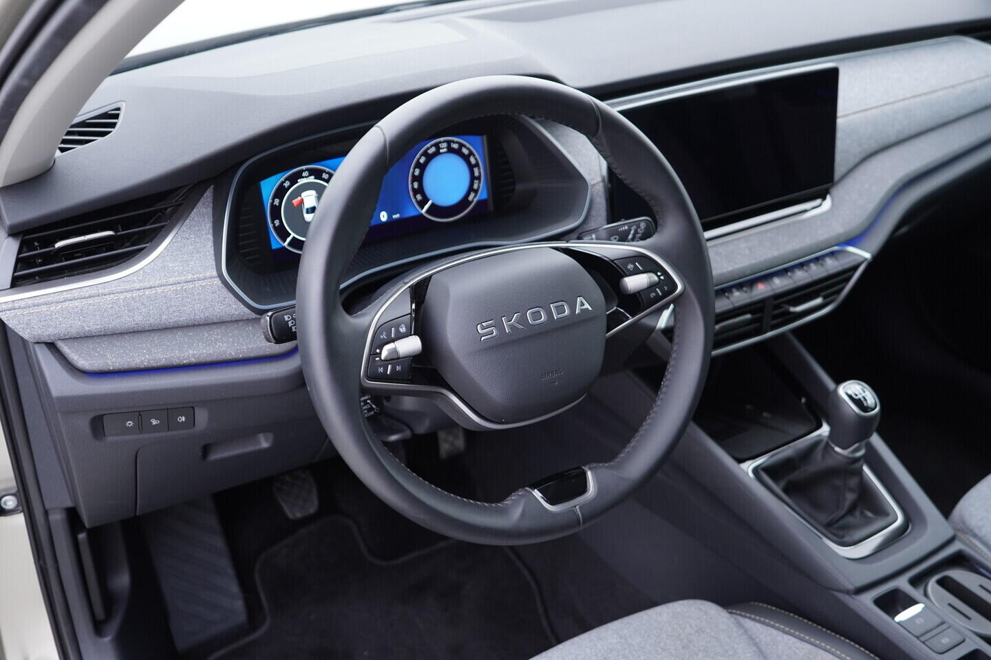 OV190V11453_22.webp_OCTAVIA Top Selection 1.5 TSI 110 kW manuál, DPH