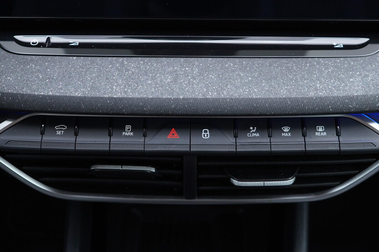 OV190V11453_33.webp_OCTAVIA Top Selection 1.5 TSI 110 kW manuál, DPH