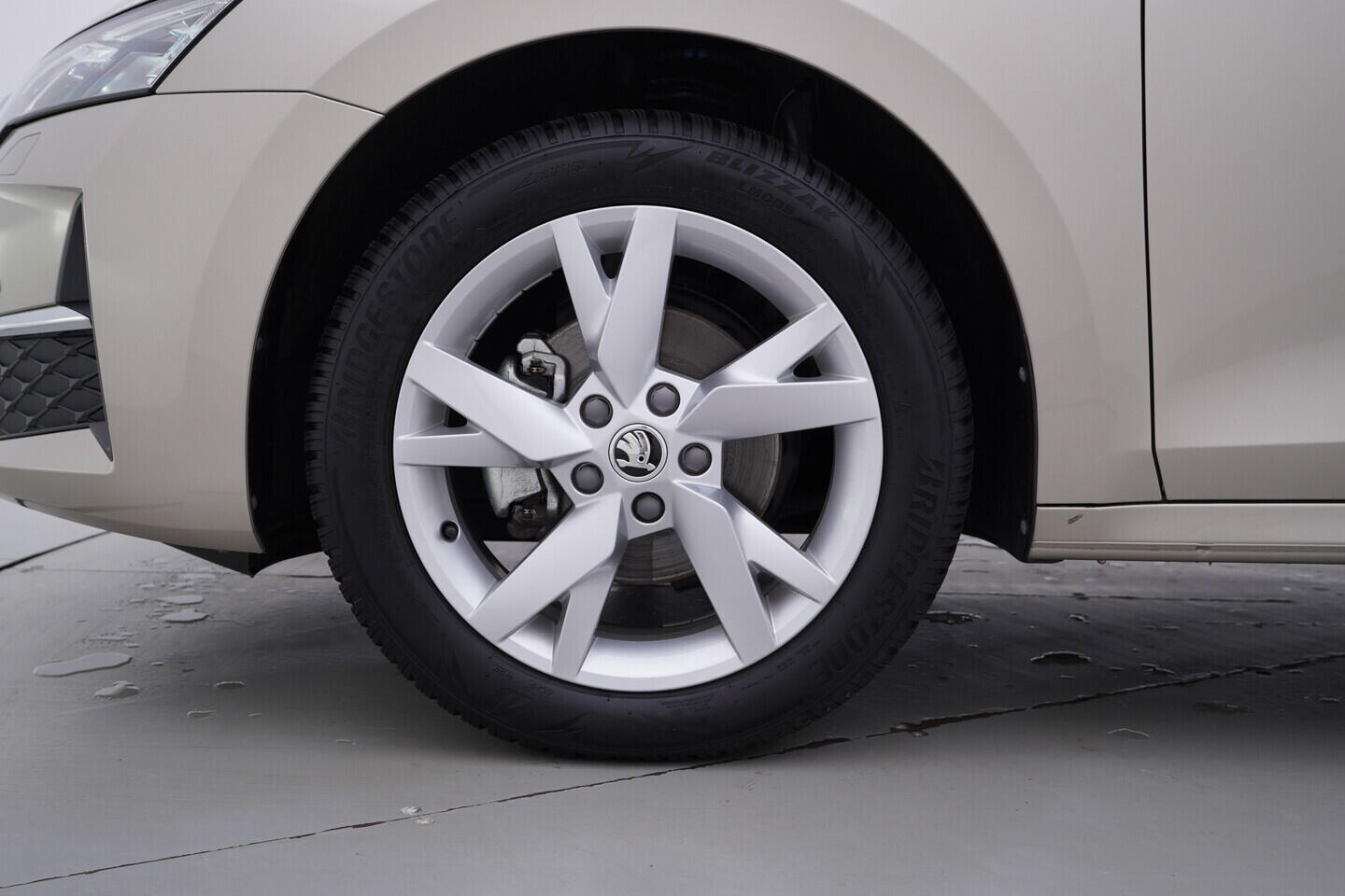 OV190V11453_43.webp_OCTAVIA Top Selection 1.5 TSI 110 kW manuál, DPH